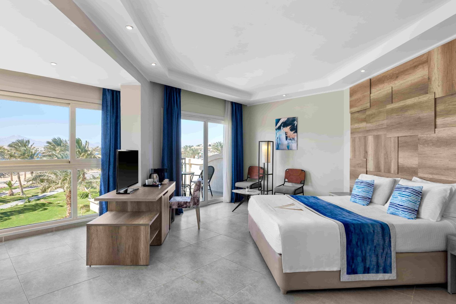 The V_Accommodation_V Suite Bedroom