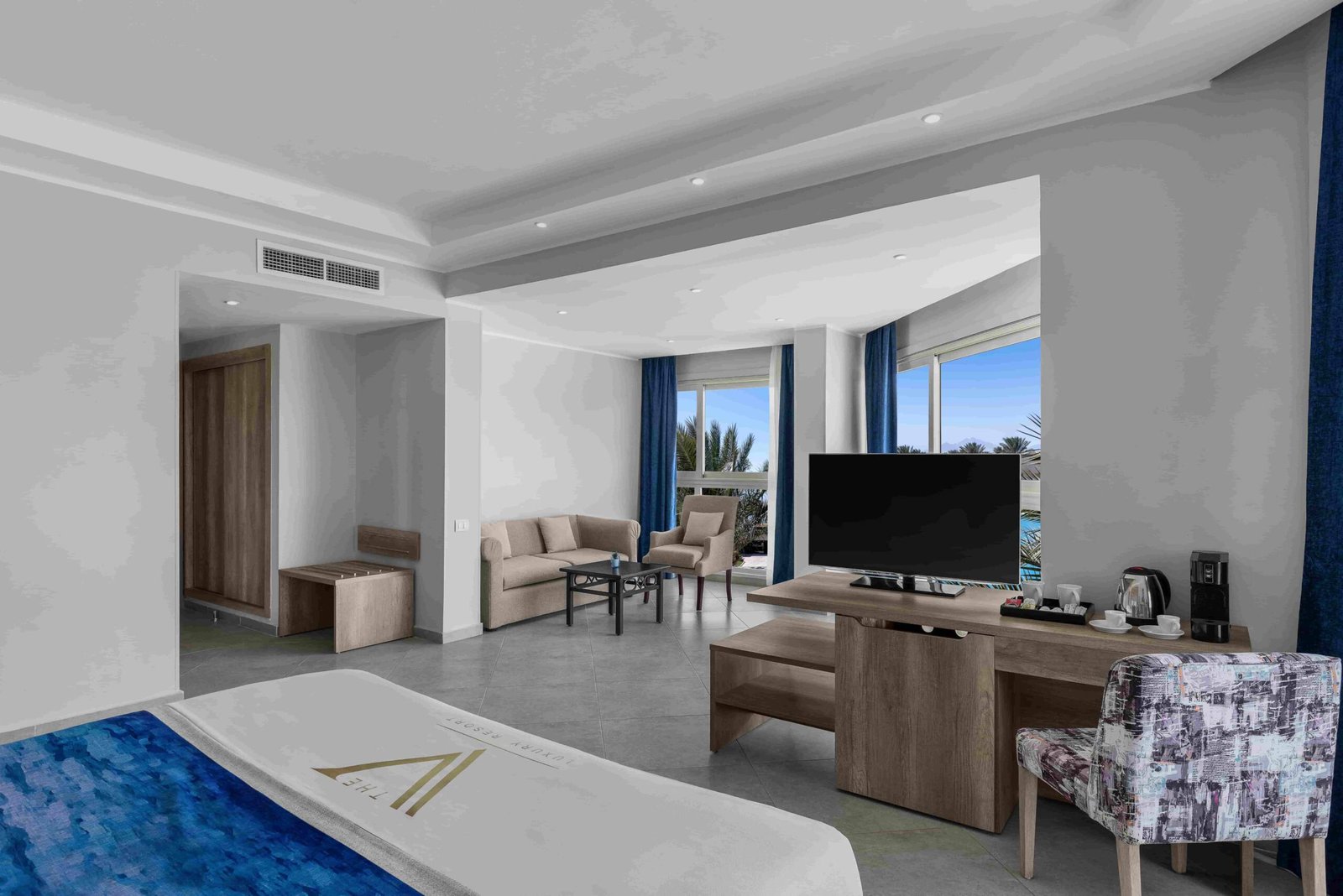 The V_Accommodation_V Suite Living Room